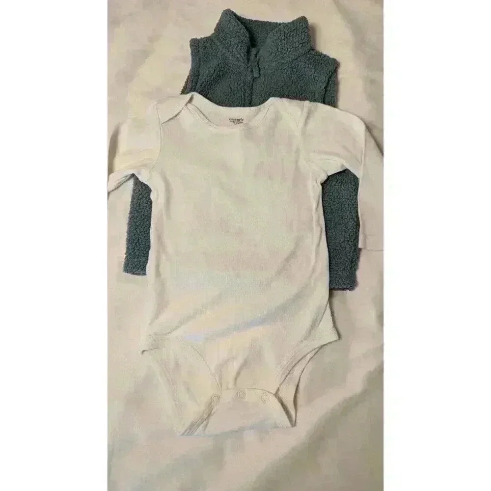 Carter's Boys Size 18 Months 3 Piece Bundle (2) Cozy Vests and L/S Snapsuit